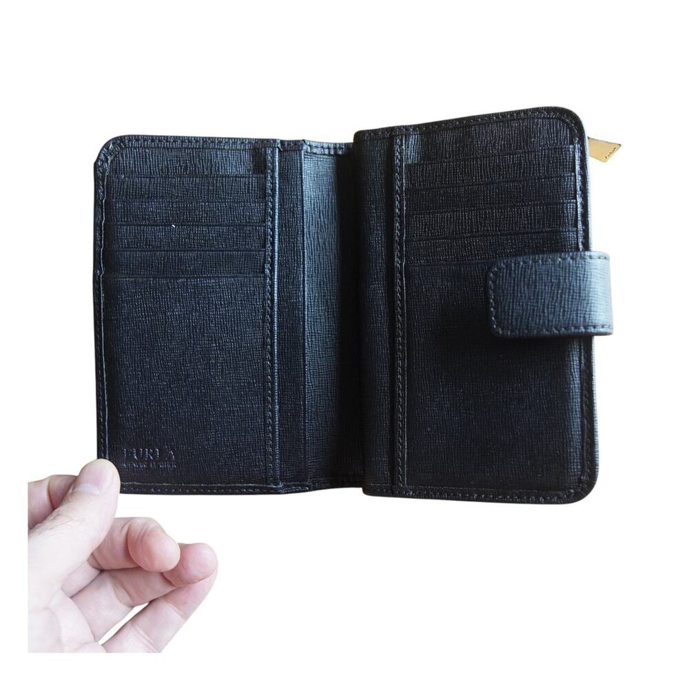 Furla Black Saffiano Leather Bifold Wallet Zip Coin Pocket Italy w Care Card EUC - Picture 4 of 12